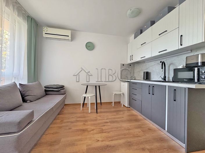 Image No.10-Apartment for sale