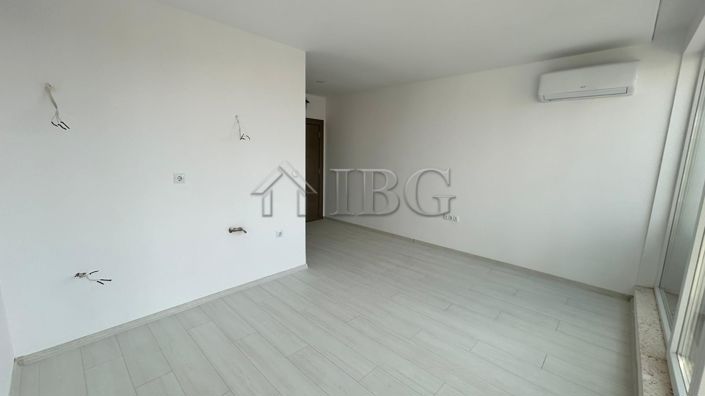 Image No.12-1 Bed Apartment for sale