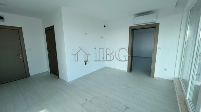 Image No.15-2 Bed Apartment for sale