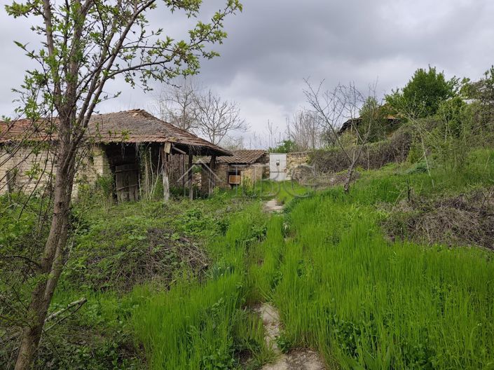 Image No.7-2 Bed House for sale