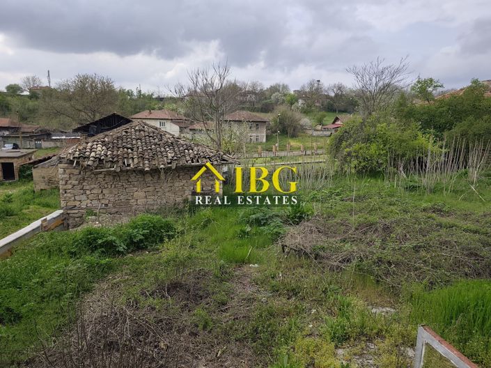 Image No.8-2 Bed House for sale