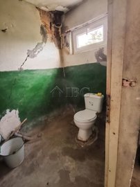 spacious-cheap-house-big-garden-close-to-pols