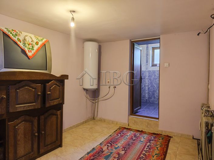Image No.16-1 Bed House for sale