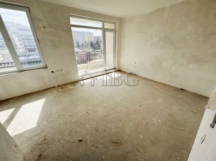 Image No.7-Apartment for sale