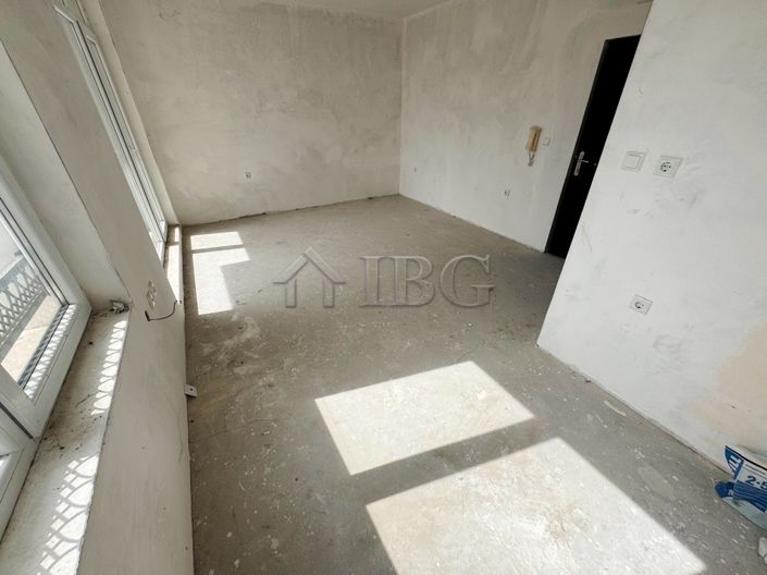 Image No.9-Apartment for sale
