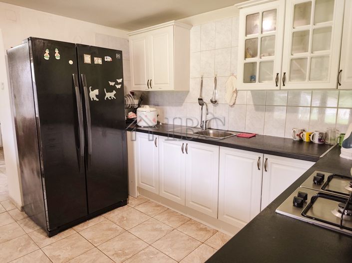 Image No.2-3 Bed House for sale