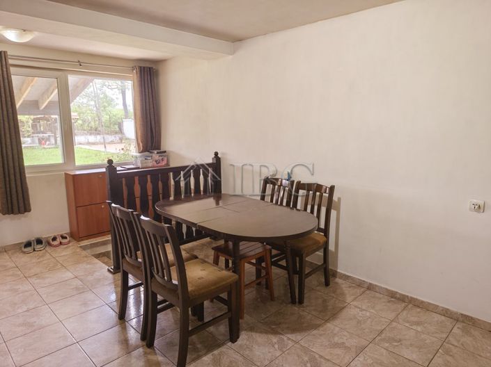 Image No.6-3 Bed House for sale