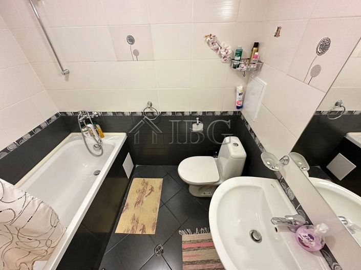 Image No.18-1 Bed Apartment for sale