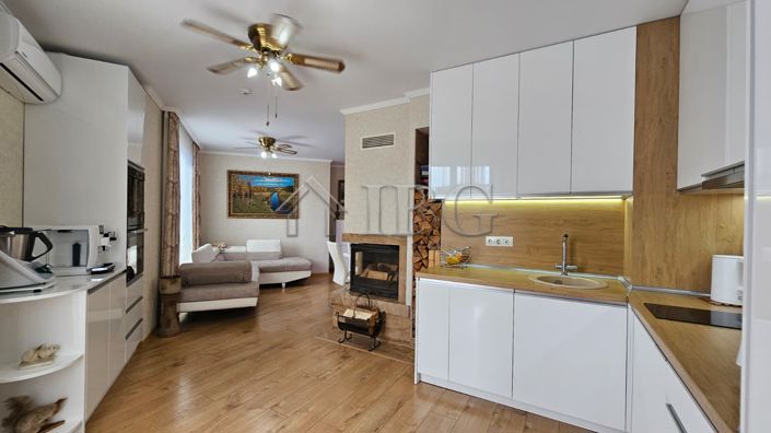 Image No.17-2 Bed Apartment for sale