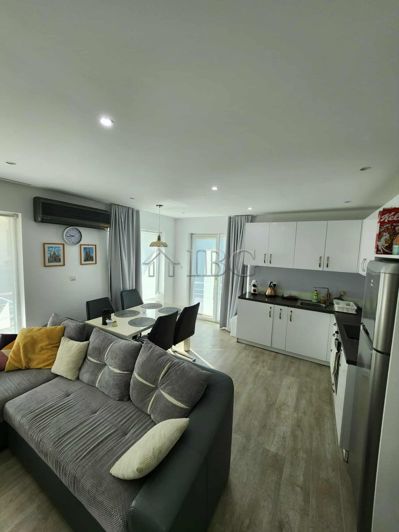 Image No.20-2 Bed Apartment for sale