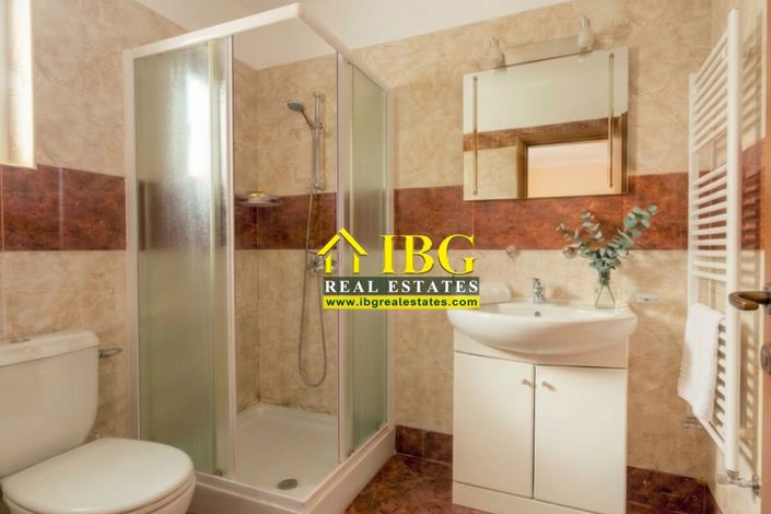 Image No.6-Apartment for sale