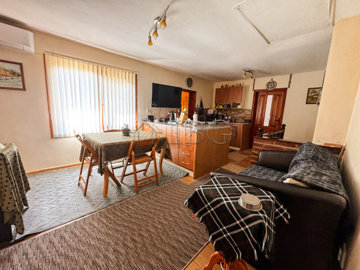 renovated-house-20-min-to-kavarna-23