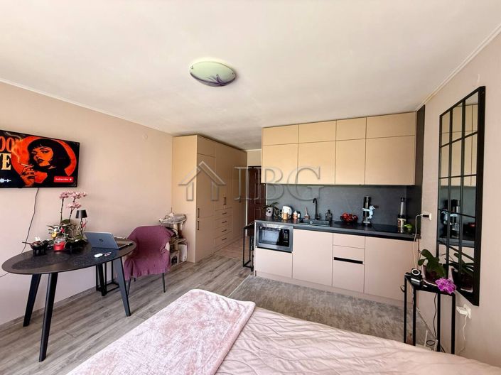 Image No.4-Apartment for sale