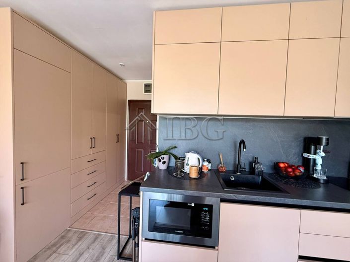 Image No.6-Apartment for sale