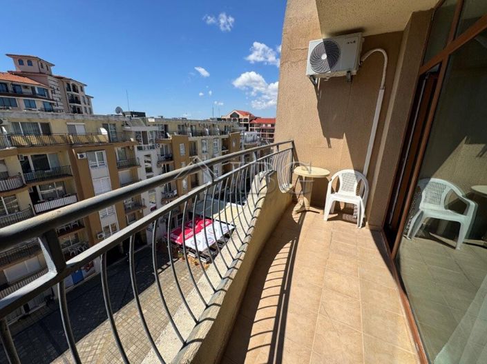 Image No.6-Apartment for sale