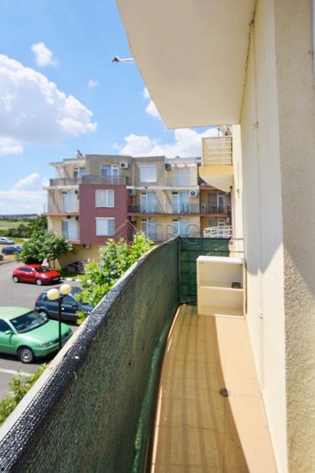 Image No.6-Apartment for sale