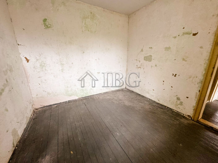 Image No.7-2 Bed House for sale