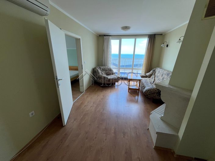 Image No.20-2 Bed Apartment for sale