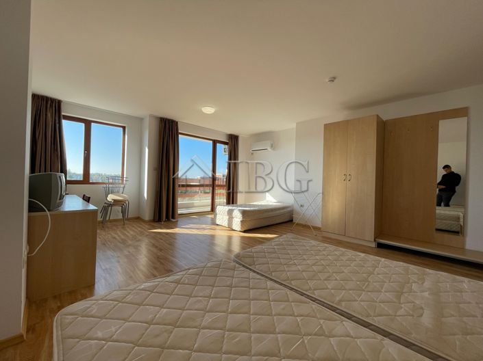 Image No.7-Apartment for sale