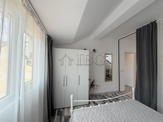 Image No.10-2 Bed Apartment for sale