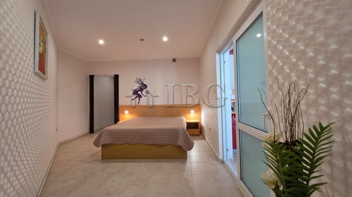 Image No.9-1 Bed Apartment for sale