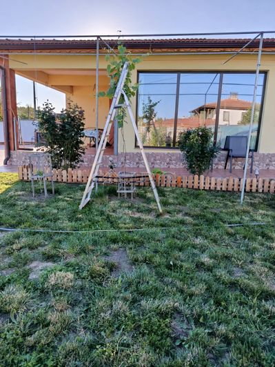 Image No.19-3 Bed House for sale