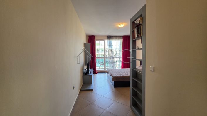 Image No.6-Apartment for sale