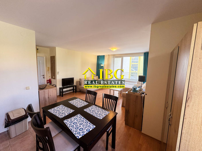 Image No.8-Apartment for sale