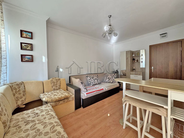 Image No.6-Apartment for sale