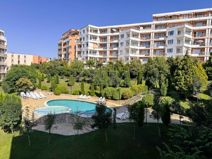 Image No.8-Apartment for sale