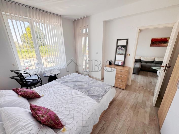 Image No.10-2 Bed Apartment for sale