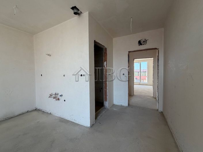 Image No.5-Apartment for sale