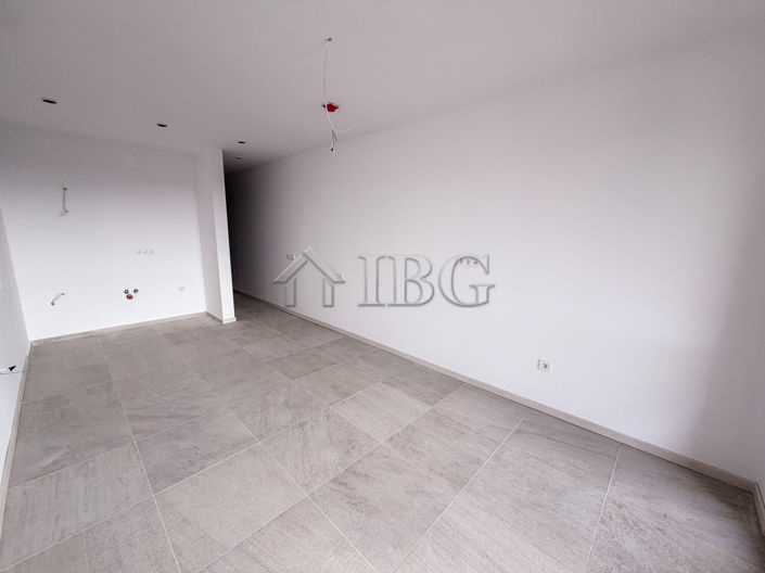 Image No.7-Apartment for sale