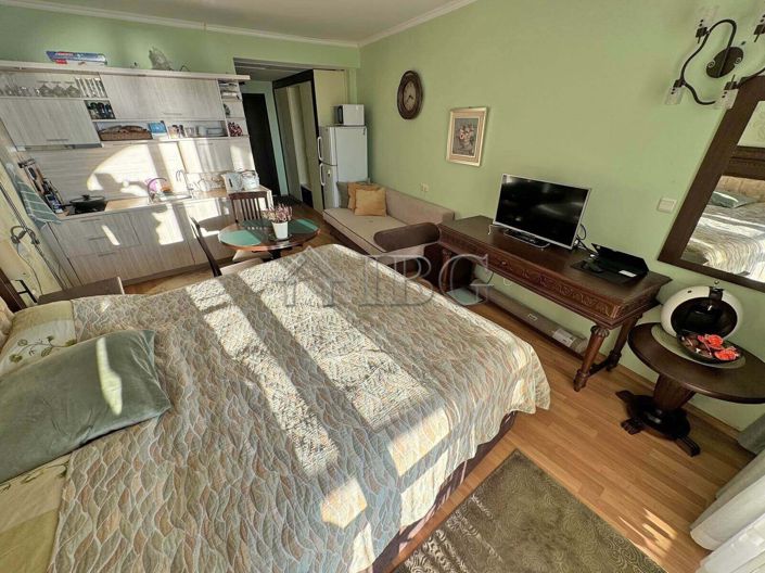 Image No.7-Apartment for sale