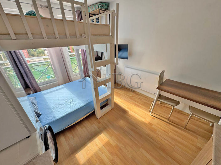 Image No.5-Apartment for sale