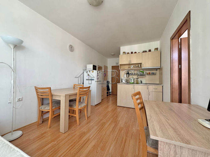 Image No.9-Apartment for sale