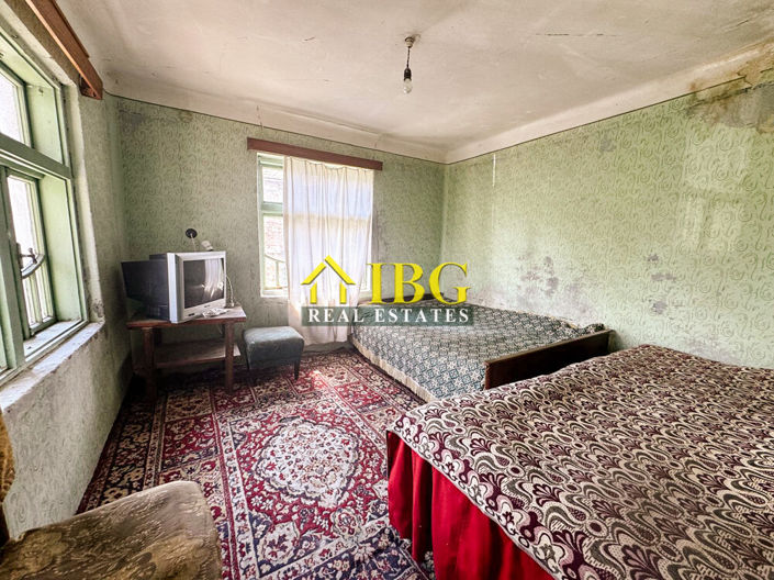 Image No.4-2 Bed House for sale