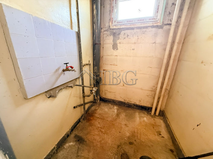 Image No.18-2 Bed Apartment for sale