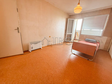 2-bedroom-panoramic-apartment-rodina-1-10