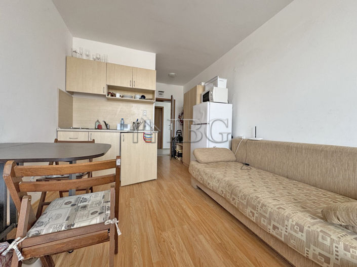 Image No.9-Apartment for sale