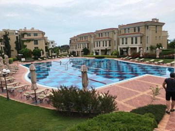 flores-garden-chernomorets108167389