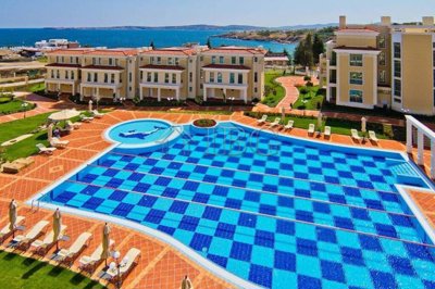 flores-garden-chernomorets196592586