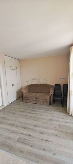 Image No.6-Apartment for sale