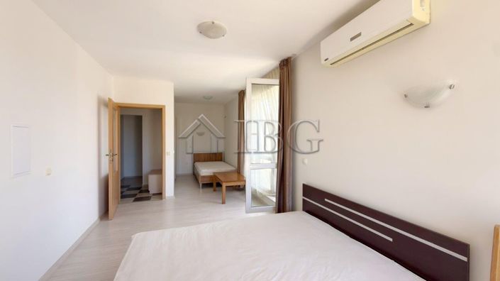 Image No.4-Apartment for sale