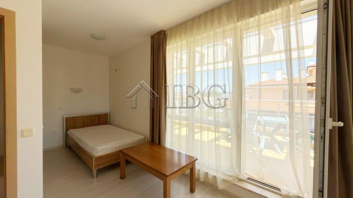 Image No.6-Apartment for sale