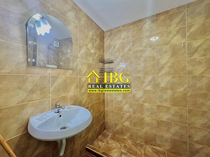 Image No.10-1 Bed Apartment for sale