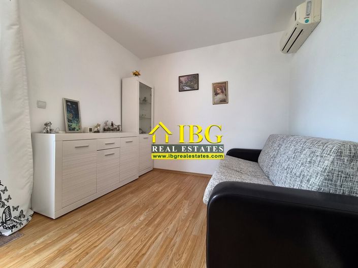 Image No.11-Apartment for sale