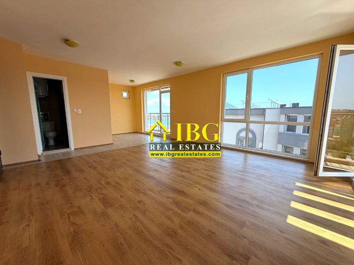 Image No.4-Apartment for sale