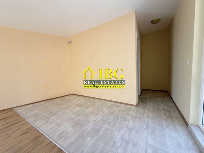 Image No.4-Apartment for sale