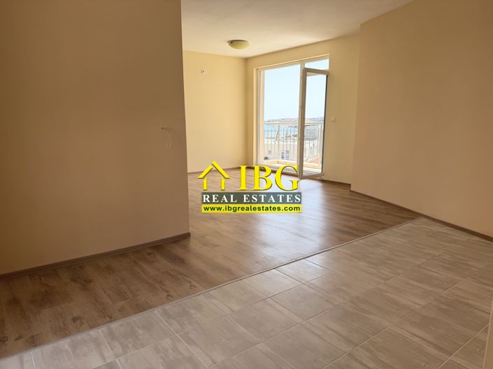 Image No.6-Apartment for sale